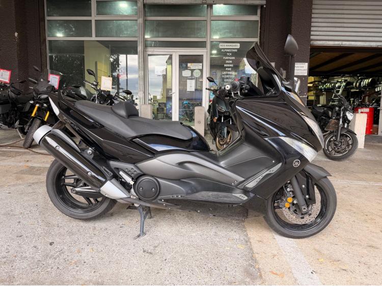 YAMAHA T-MAX 500