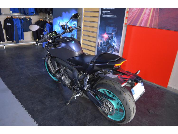 YAMAHA MT-09 Y-AMT 35 KW