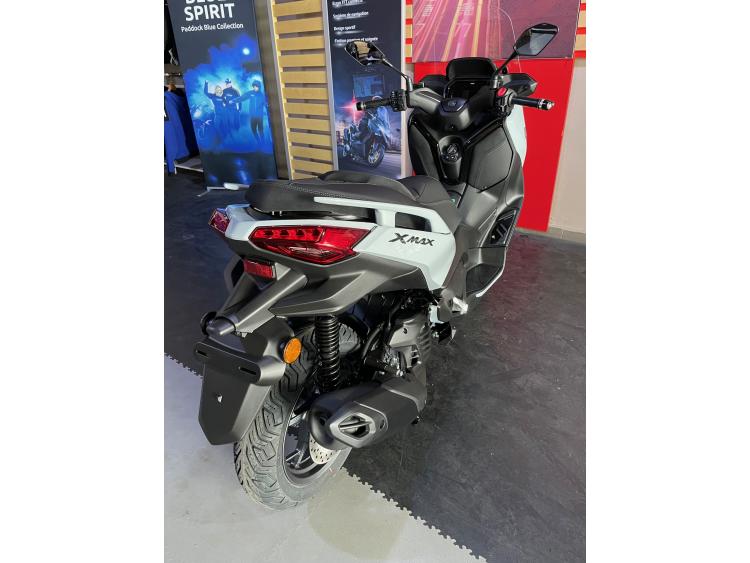 YAMAHA XMAX 125 TECH MAX