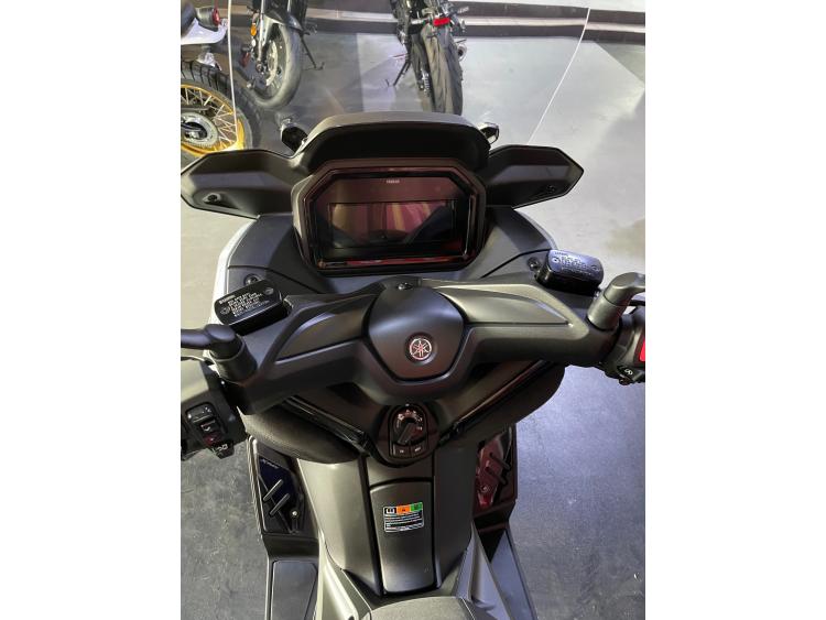 YAMAHA XMAX 125 TECH MAX